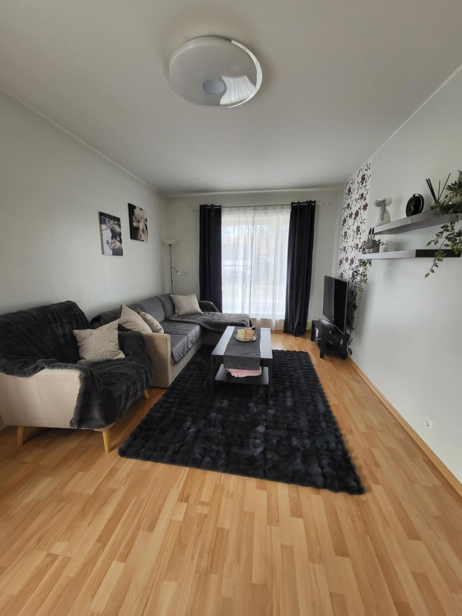 Long Holiday Apartment Κουρεσάαρε Εξωτερικό φωτογραφία