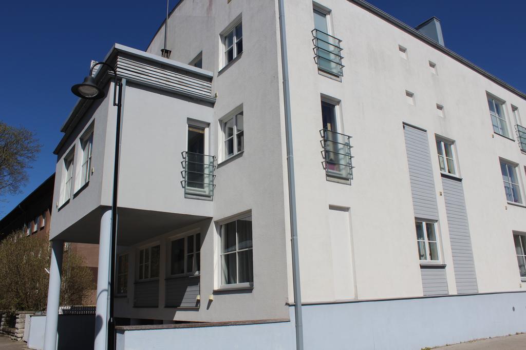 Long Holiday Apartment Κουρεσάαρε Εξωτερικό φωτογραφία